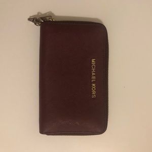 Michael Kors Wallet in Maroon